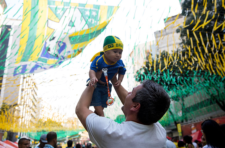 sport: The Alzirao street party