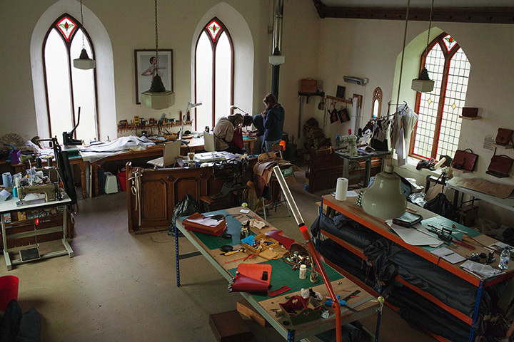 How to make a leather bag: Pembrokeshire Leatherwork Workshop