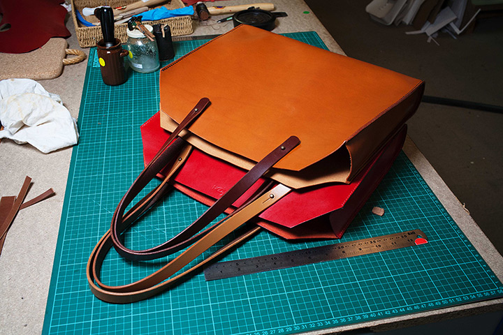 How to make a leather bag: Pembrokeshire Leatherwork Workshop