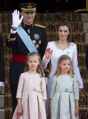 Spain's new King Felipe VI, Queen Letizia, their children