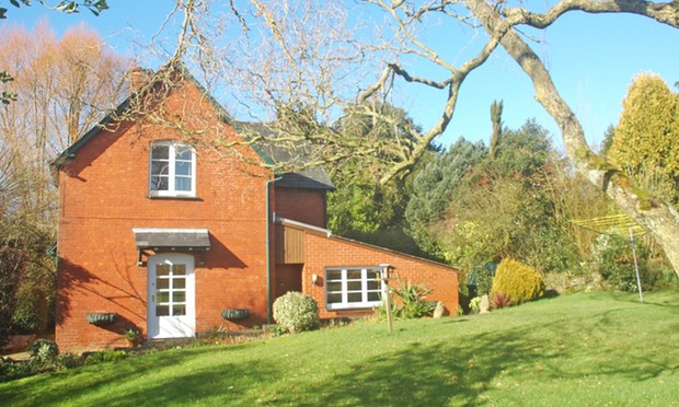 snoopingaround2006: Broadclyst, near Exeter, Devon