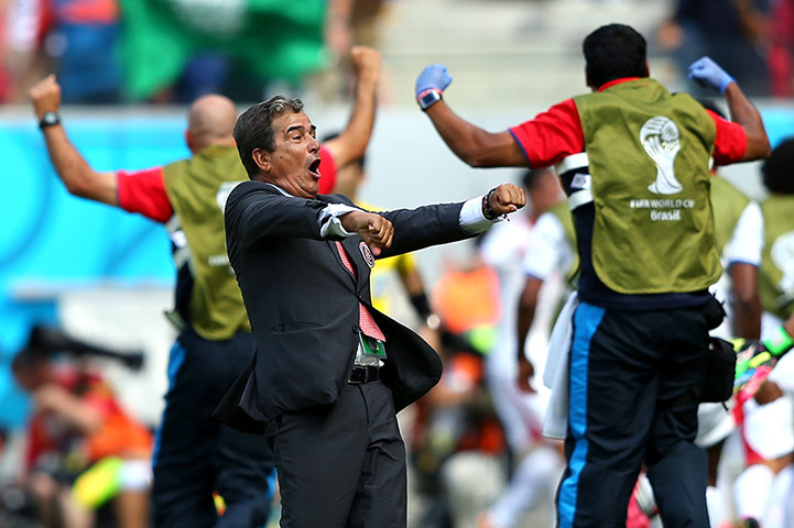 Italy v Costa Rica: Italy v Costa Rica: Group D - 2014 FIFA World Cup Brazil