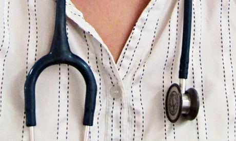 NHS decisions should be left to doctors, poll says