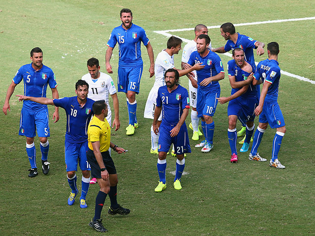 suarez: Italy v Uruguay: Group D - 2014 FIFA World Cup Brazil