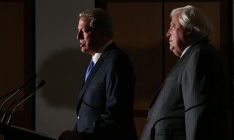 Member for Fairfax and PUP leader Clive Palmer with former US vice-president Al Gore at a press conference  in the Great Hall of Parliament House.