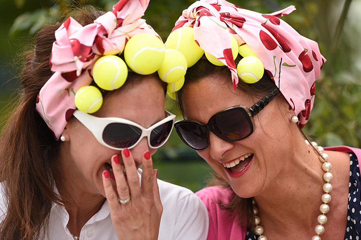 Wimbledon day four: Tennis fans