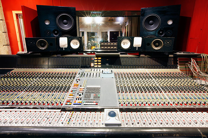 Music Studios: Music Studios CaVa Sound Studios in Glasgow
