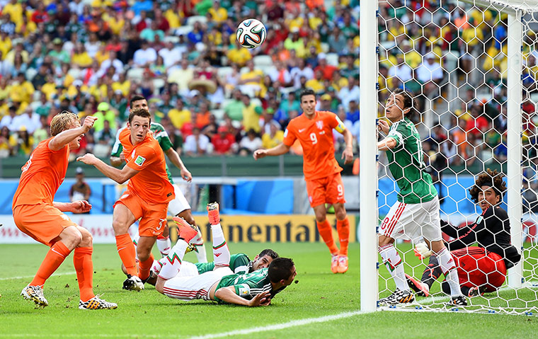sport--: Netherlands v Mexico: Round of 16 - 2014 FIFA World Cup Brazil
