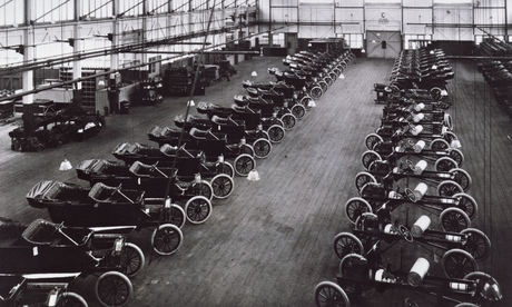Early Model T Ford car production at Ford Factory, at Highland Park, United States, 1914