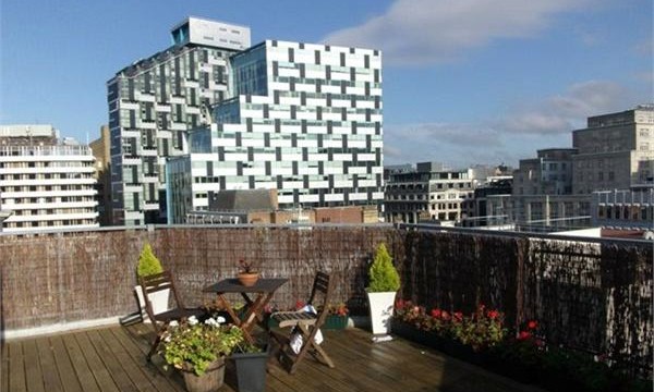 snoopingaround0107: Water Street, Liverpool