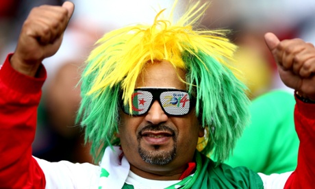 An Algeria fan