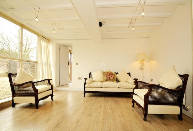 Pretty, airy, and boasting two reasonably sized bedroooms - this home in the Shropshire town of Much Wenlock does cost £3 a week more than the London pad, but it does look to be worth it. You will need to bring your own furniture, but the owner may also let you bring your pet. Balfours, 01743 534114 http://www.zoopla.co.uk/to-rent/details/33349187?search_identifier=eea4d3a9d47dc3c3ac497f1ed609f7c3