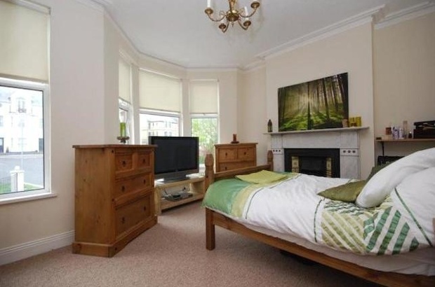 In Bangor, near Belfast, four storeys of living space near the seafront can be rented for £162 a week. This well-proportioned town house has a playroom/den on the lower ground-floor, a basement for storage and four bedrooms. You will have to supply your own beds, and the rest of the furniture, and the garden is tiny. Reeds Rains, 028 9160 9970 http://www.zoopla.co.uk/to-rent/details/32733364 well-proportioned town house has a playroom/den on the lower ground-floor, a basement for storage and four bedrooms. You will have to supply your own beds, and the rest of the furniture, and the garden is tiny. Reeds Rains, 028 9160 9970 http://www.zoopla.co.uk/to-rent/details/32733364 moneygallery p