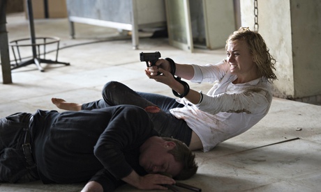 LadyBauer (Yvonne Strahovski) attempts to cure her Propofol hangover. 