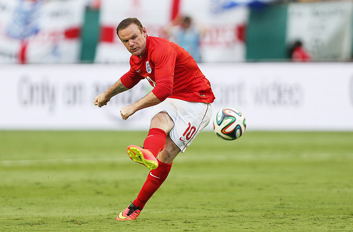 england v honduras: Rooney kick