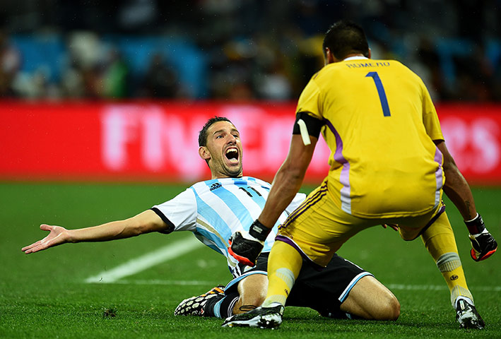 world cup semifinal: Maxi Rodriguez celebrates 