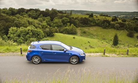 On the road: Lexus CT200H Sport