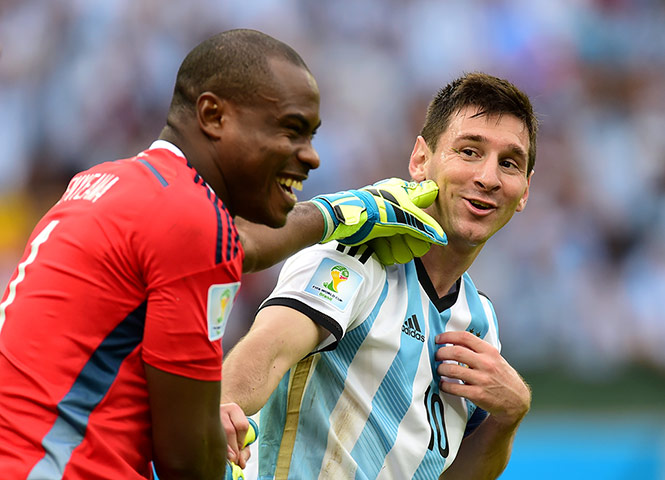 Best of the World Cup.: Nigeria v Argentina - Estadio Beira-Rio