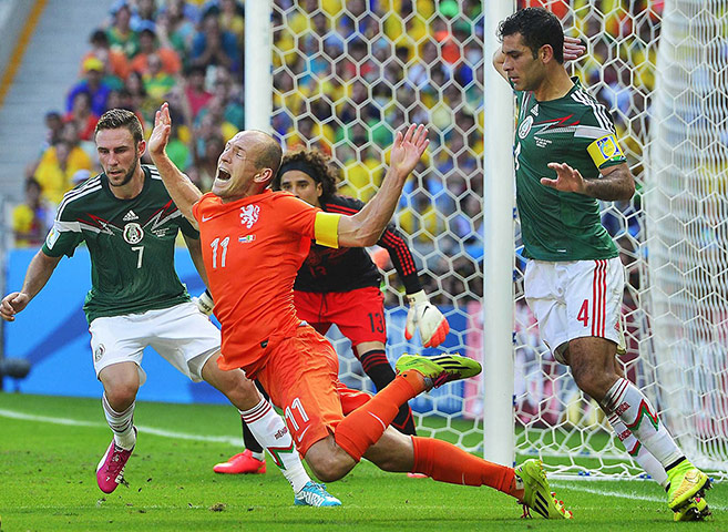 Best of the World Cup.: Round of 16 - Netherlands vs Mexico