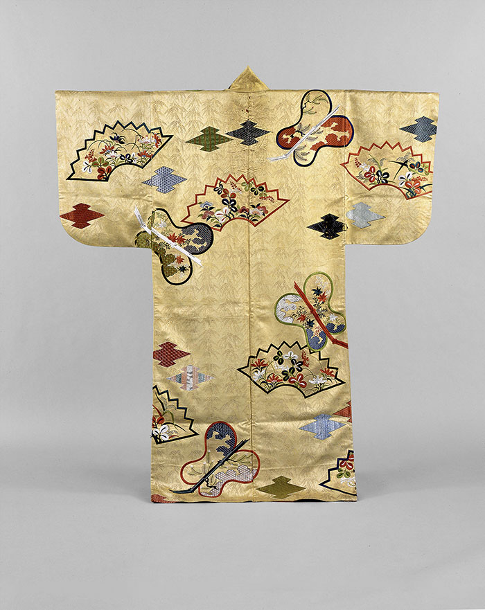 DC Nuihaku nō robe fans