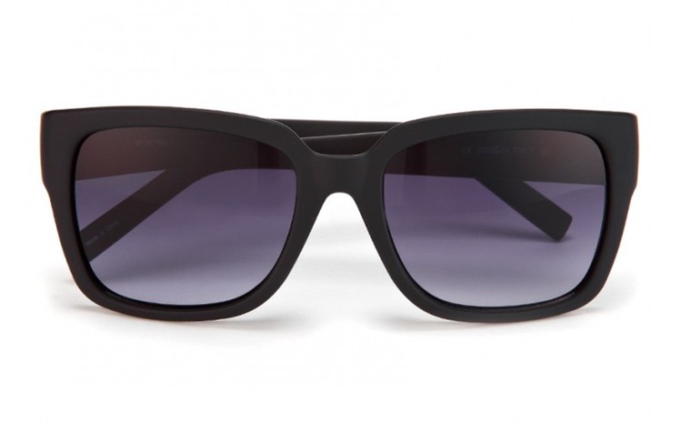20 of the best sunglasses: 20 of the best sunglasses - classic plain black by Selected Femme