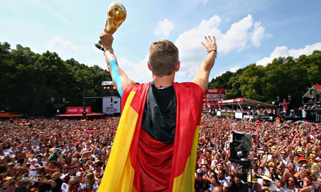 http://static.guim.co.uk/sys-images/Guardian/Pix/pictures/2014/7/15/1405438723286/Germany-team-celebrates-i-008.jpg
