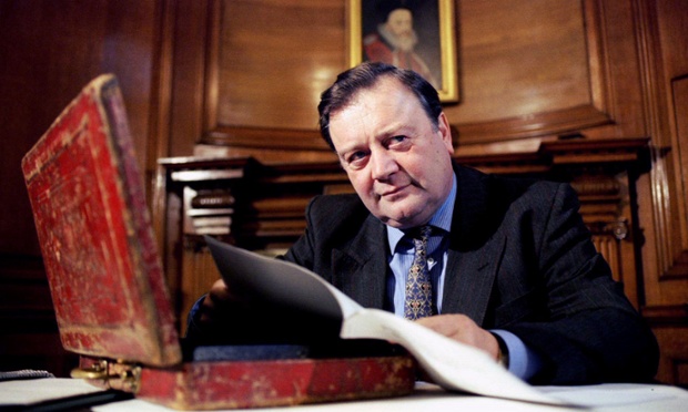 The classic despatch box shot from November 1995.