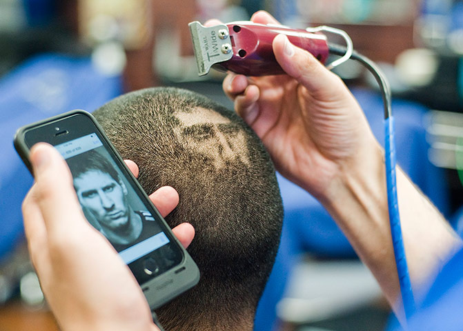 rod the barber: An image of an Argentine soccer player Lionel Messi