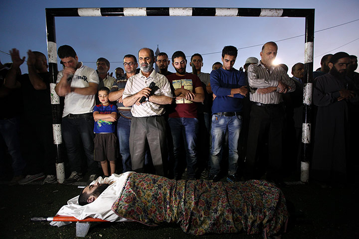20 photos: funeral of a palestinian