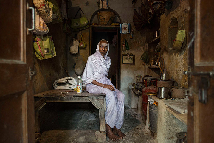 20 photos: Savitri, an 80-year-old widow in Varanasi