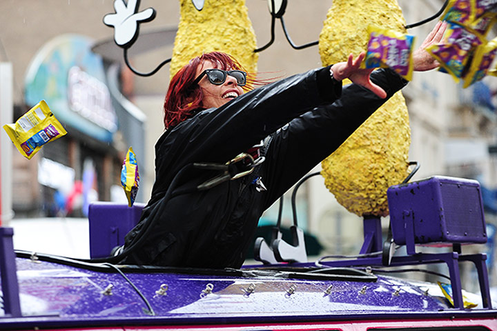 Best TDF 2014: Gifts are thrown to spectators from the publicity caravan