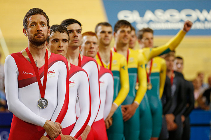 Tom Jenkins day 1: Sir Bradley Wiggins cuts a dejected figure