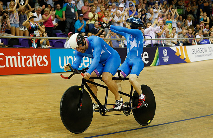 tom jenkins day 2: Neil Fachie and Craig Maclean celebrate 
