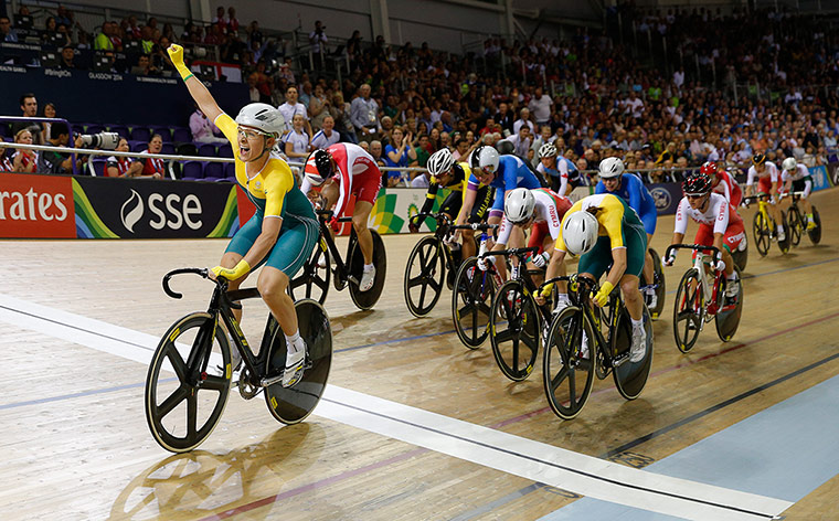 tom jenkins day 3: Annette Edmondson wins the womens 10k scratch race 