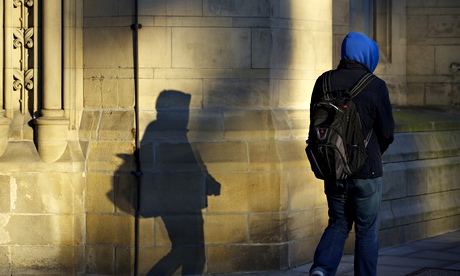 Scottish ministers urged to reverse student grant cuts as debts soar