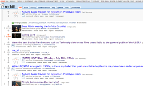 The Reddit front page, with an advert front and centre.