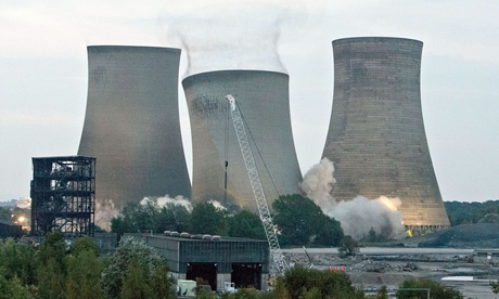 Didcot A power station towers demolished