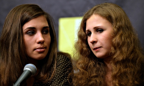 Nadezhda Tolokonnikova (left) and Maria Alyokhina