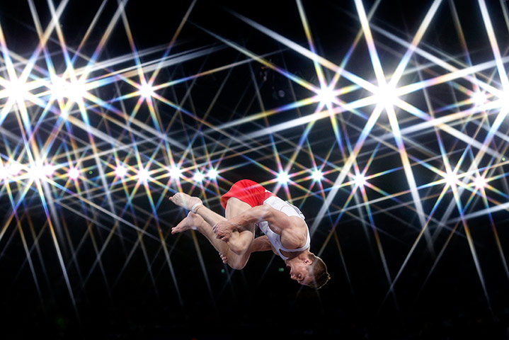 Commonwealth Games: Commonwealth Games day six