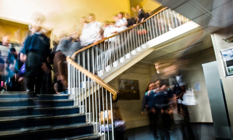 Blurred pupils in the corridor