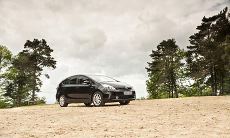 On the road: Toyota Prius+ Excel