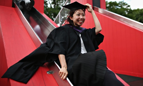 Graduates Celebrate On The Southbank