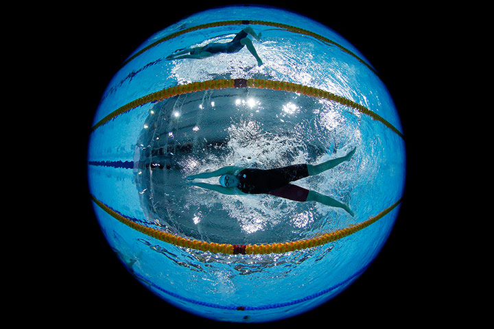 underwater: Kierra Smith of Canada