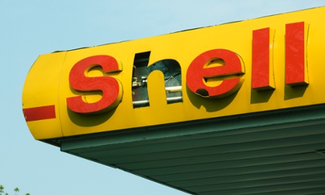 A Shell filling station in Edinburgh.