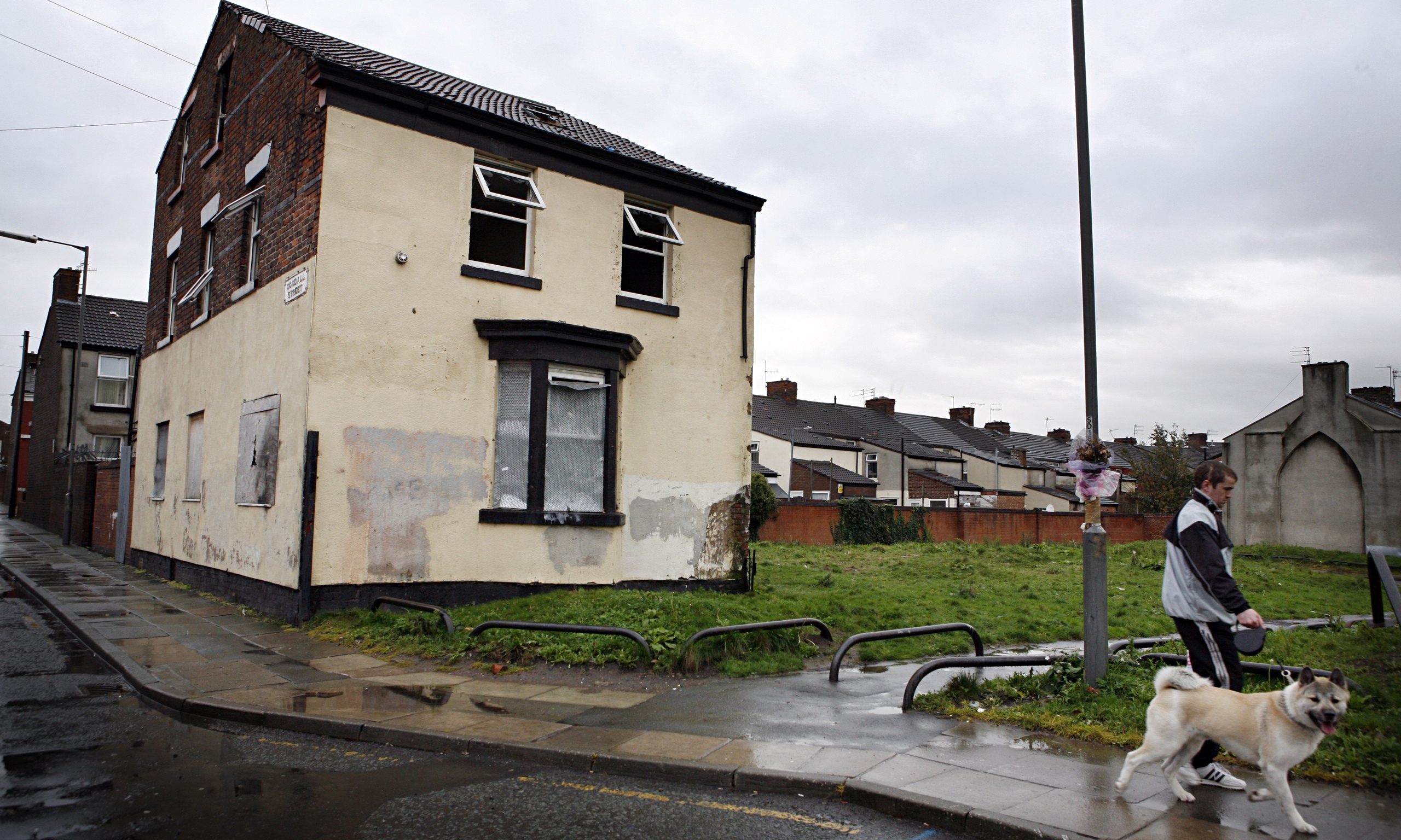 Councils in poorest areas suffering biggest budget cuts, Labour says