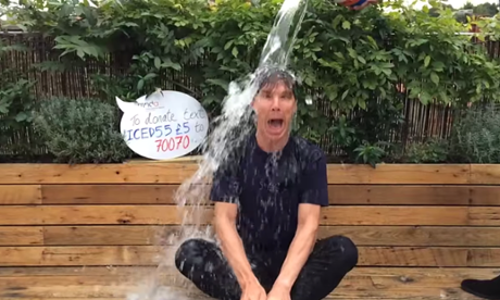 Benedict Cumberbatch does the ice bucket challenge