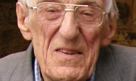 Bill Richardson, community activist, who has died aged 93