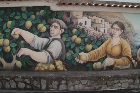Colourful murals at Furore.