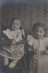 Photo of young German children WW1
