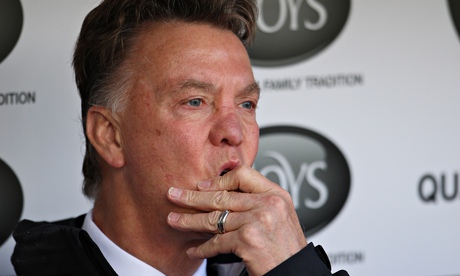 BLouis van Gaal during Manchester United's goalless draw against Burnley at Turf Moor